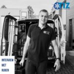 Interview met Ruben, monteur bij TIZ, met gereedschapskoffer bij zijn ingerichte servicebus